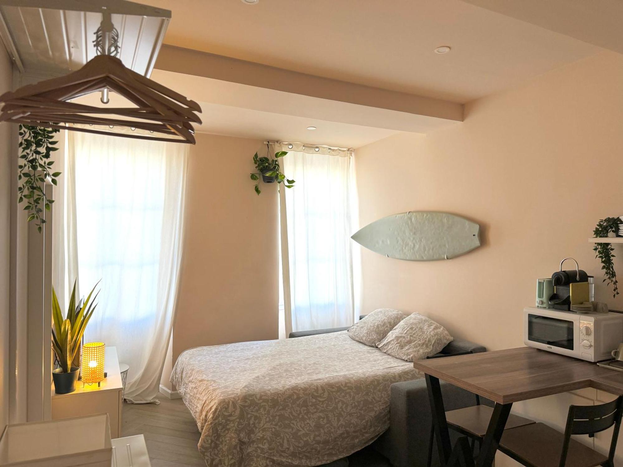 Studio Malibu Central, Lumineux Et Confortable Apartment Hyères Exterior foto